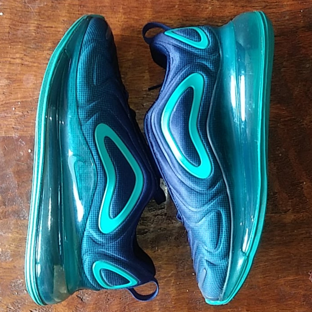 COPY - Pre✨Loved used Once Nike Air Max 720 GS 6Y